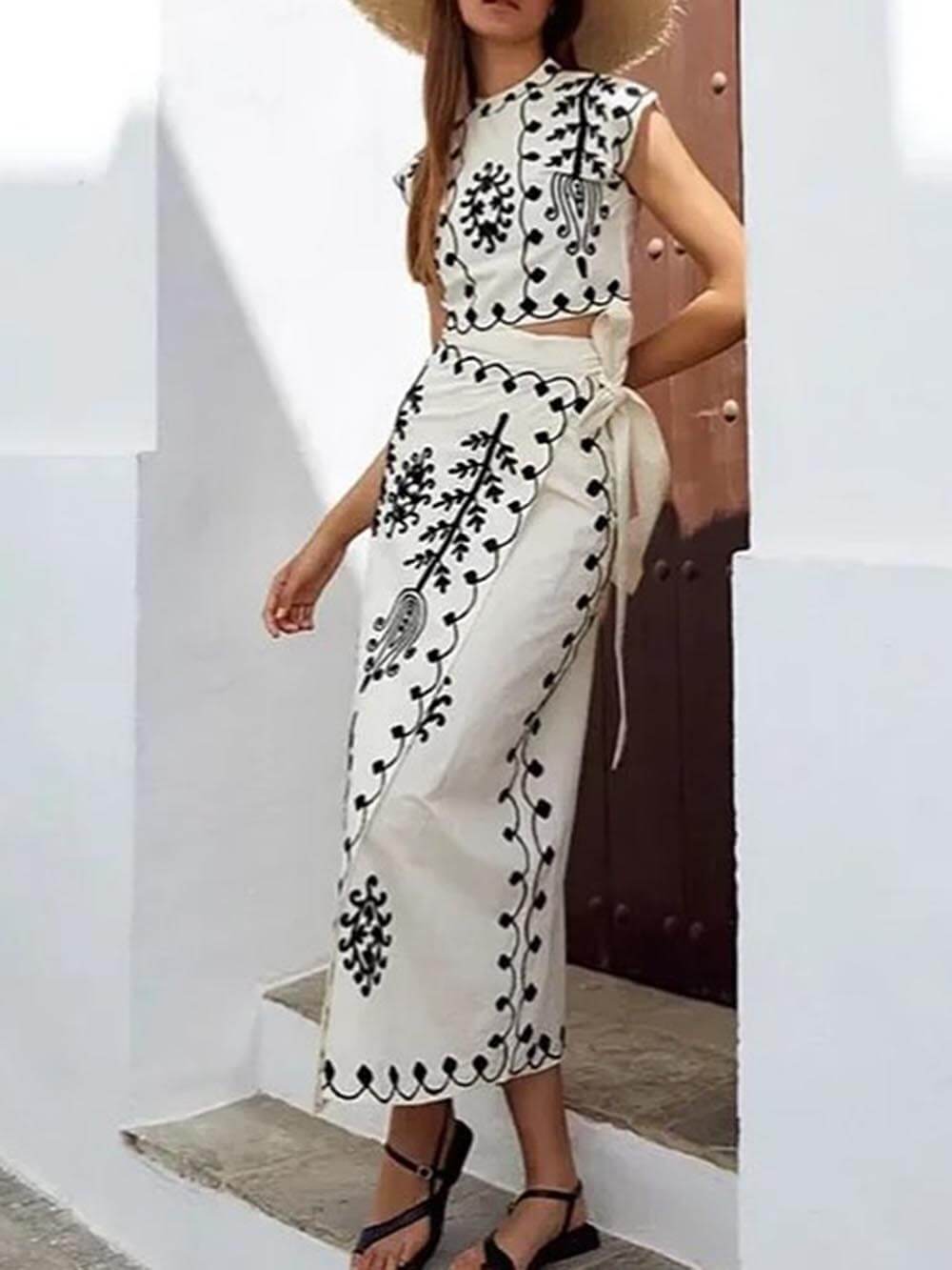 Etnik Desenli Crop ve Midi Etek Takım