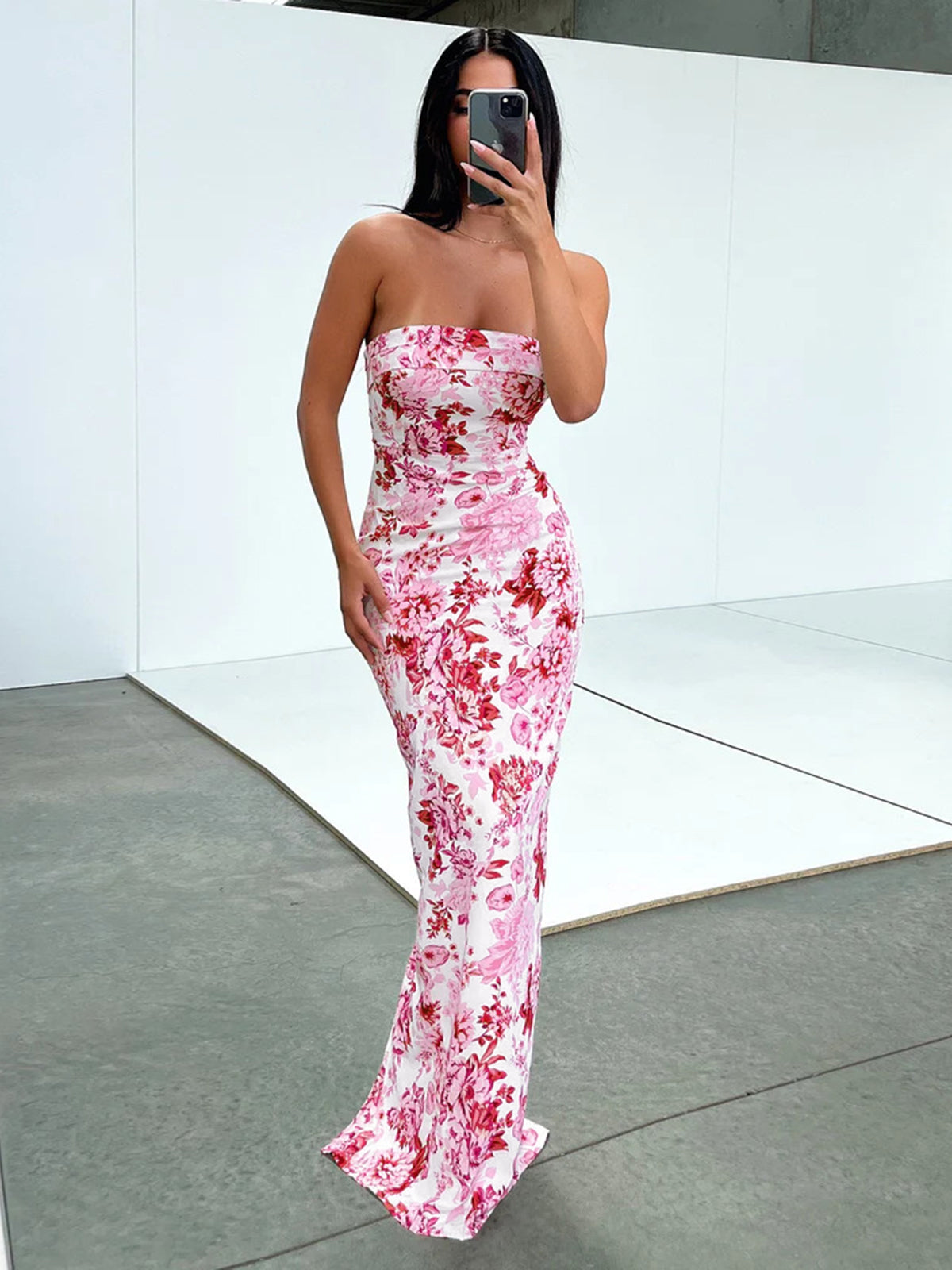 Floral Esintili Uzun Yırtmaçlı Elbise