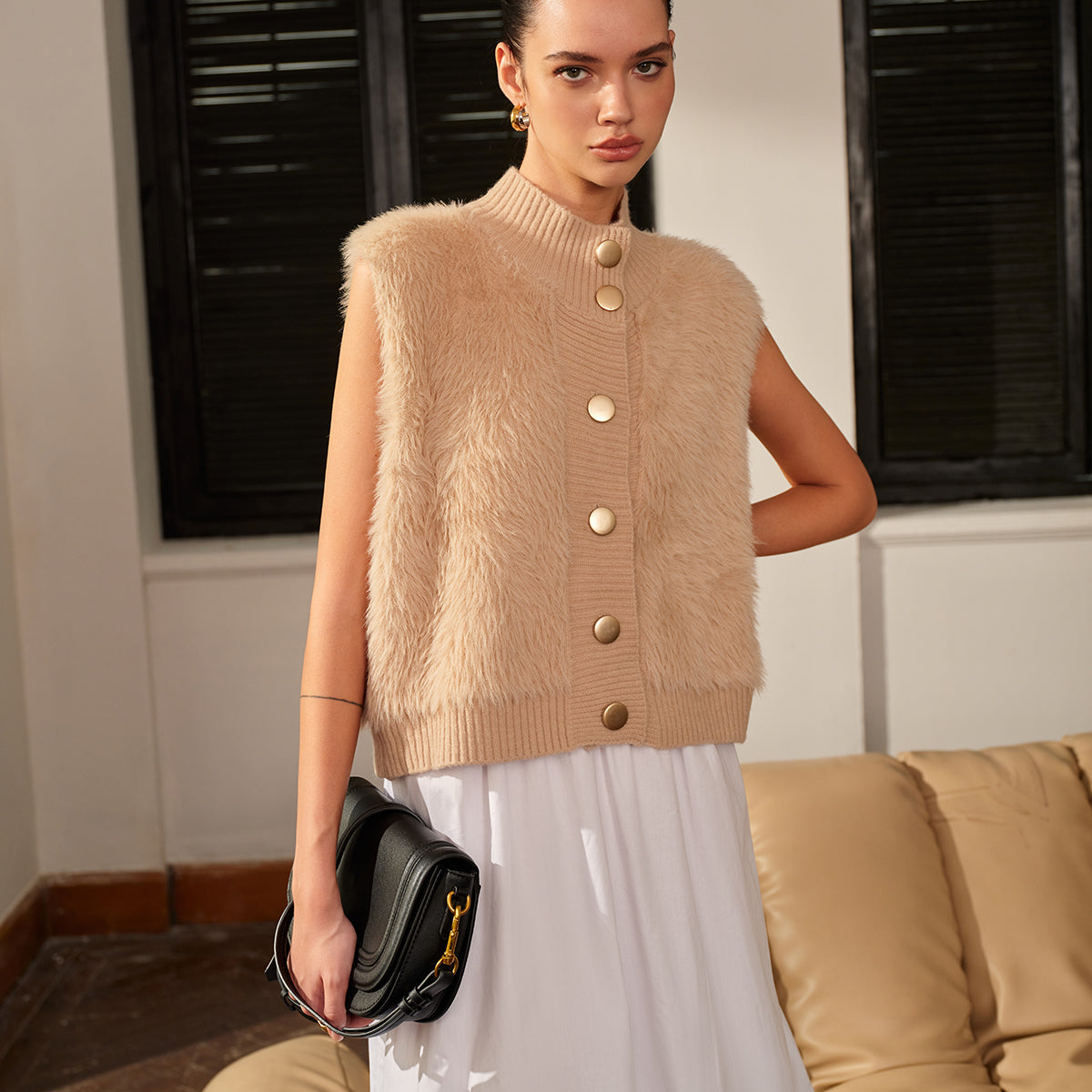Cozy Elegance Yelek