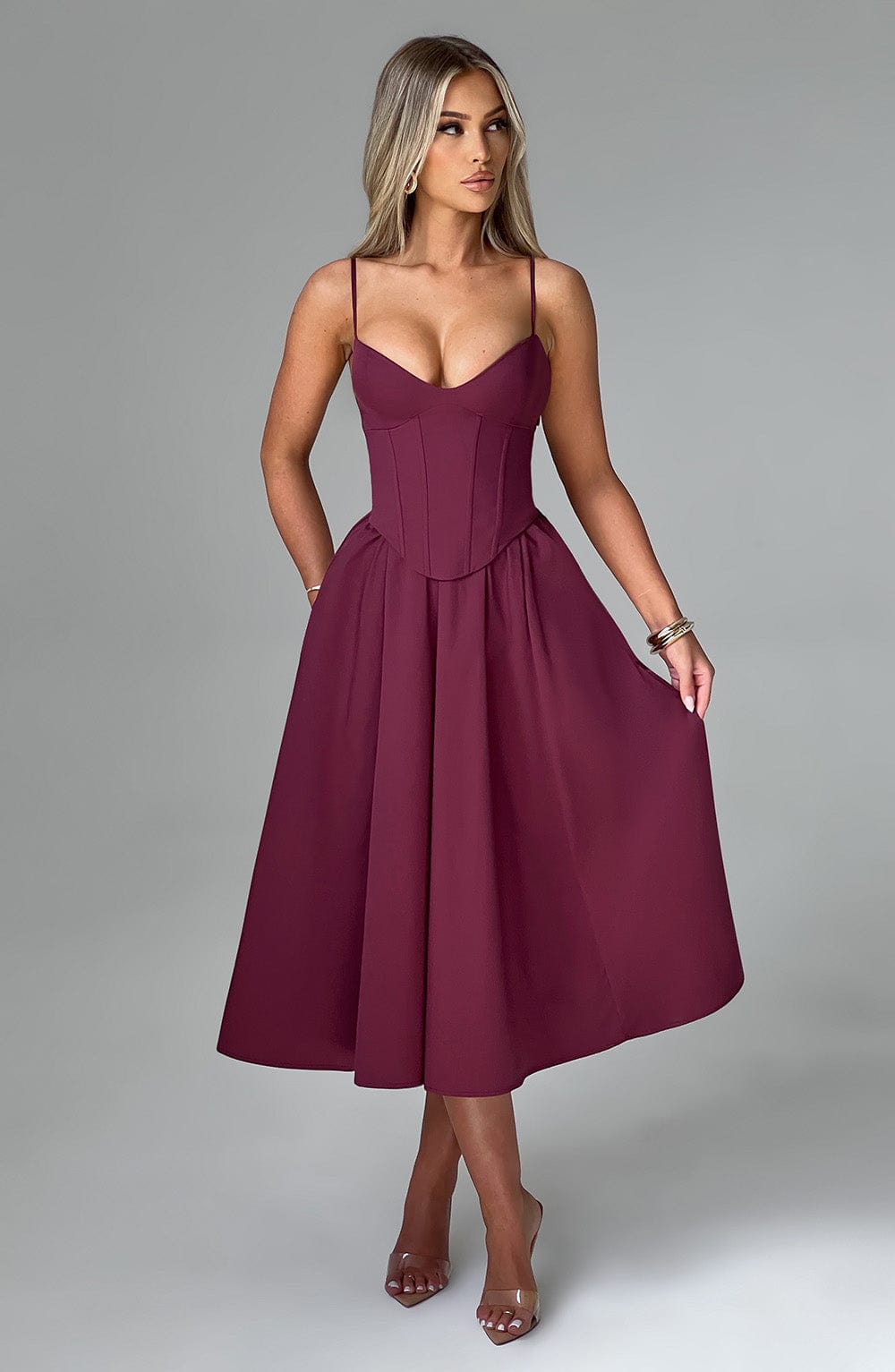 Crimson Bloom Elbise™