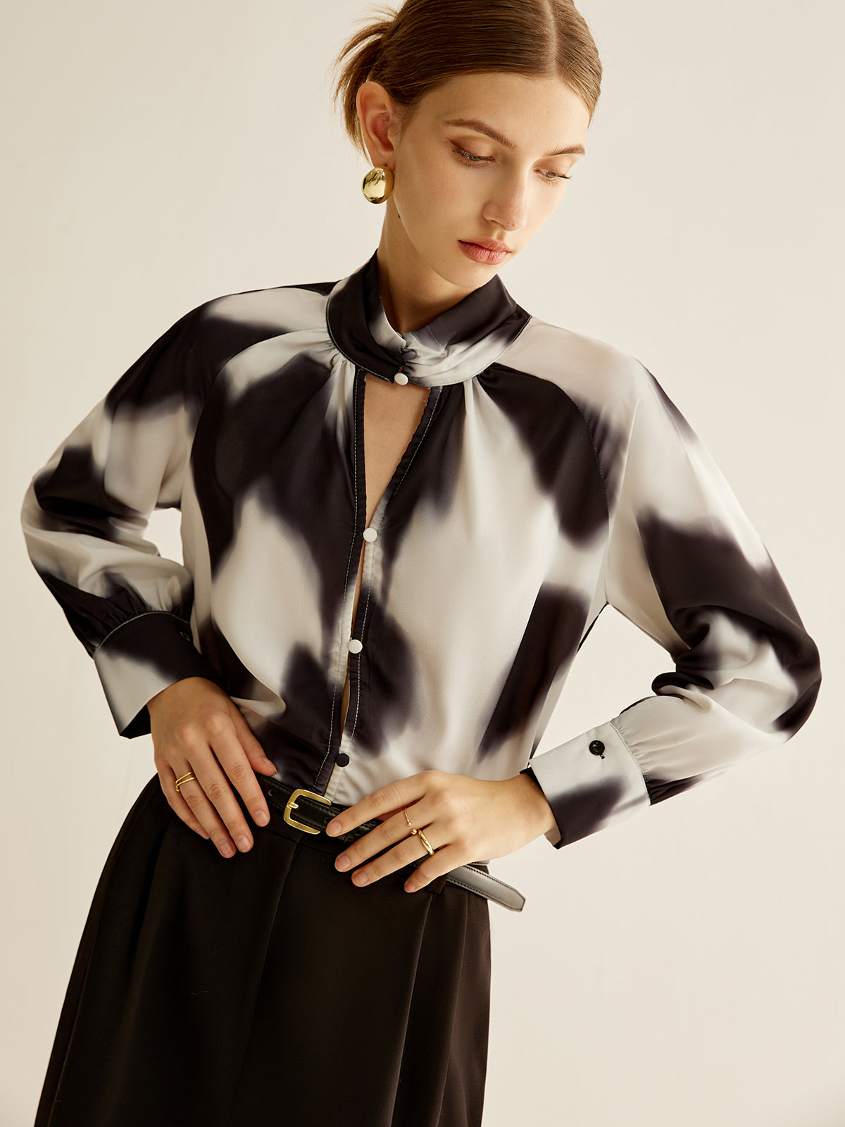 Elegance Fular Detaylı Gömlek