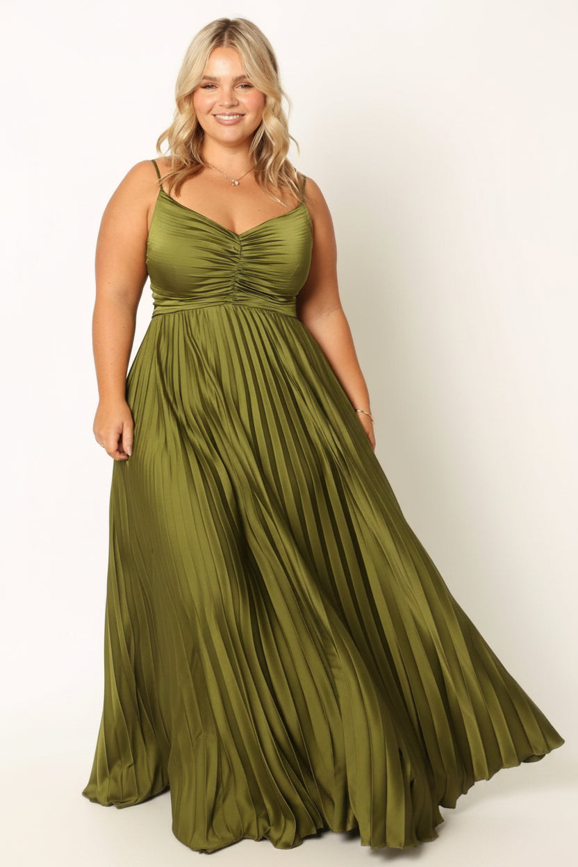 Estelle Piliseli Maxi Elbise