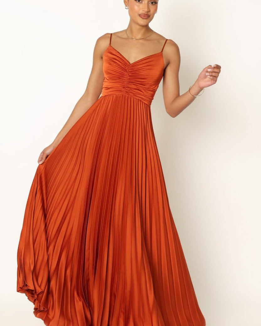 Estelle Piliseli Maxi Elbise