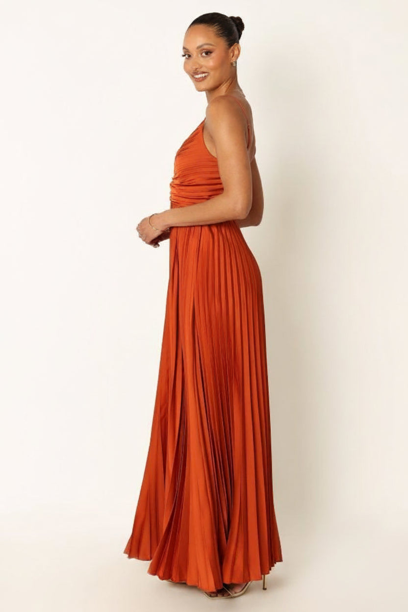 Estelle Piliseli Maxi Elbise